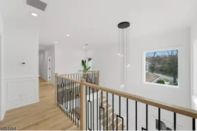 13 Harding Pl, Livingston, NJ 07039 - Photo 23