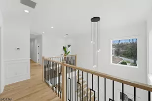 13 Harding Pl, Livingston, NJ 07039 - Photo 23