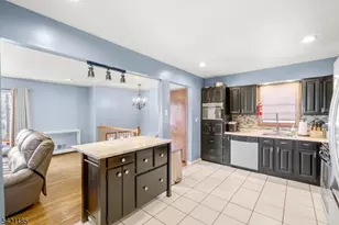 1913 Bond St, Rahway, NJ 07065 - Photo 19