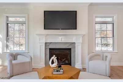 19 West Dr, Fairfield, NJ 07004 - Photo 13