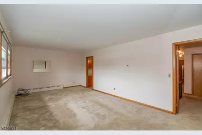 300 Mitchell Ave #2, Linden, NJ 07036 - Photo 3