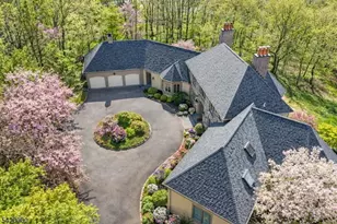 29 Hilltop Rd, Kinnelon, NJ 07405 - Photo 5