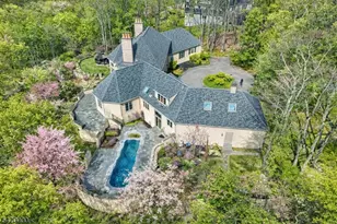 29 Hilltop Rd, Kinnelon, NJ 07405 - Photo 9