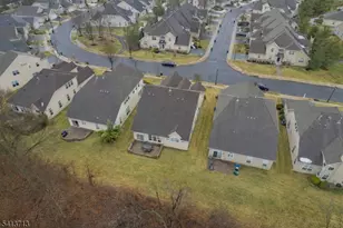 47 Schindler Ct, Franklin Township, NJ 08873 - Photo 37