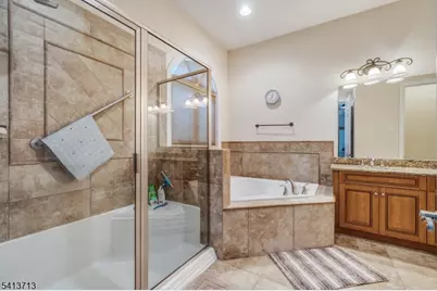 47 Schindler Ct, Franklin Township, NJ 08873 - Photo 19