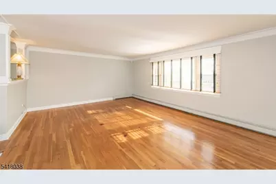 10 Celtic Way, Parsippany, NJ 07054 - Photo 5