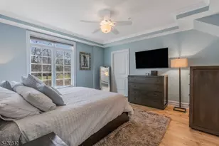 8 Schmidt Cir, Watchung, NJ 07069 - Photo 19