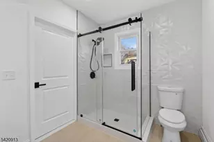 182 N Maple Ave, East Orange, NJ 07017 - Photo 23