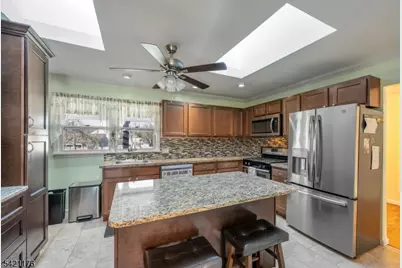 4 Lynn Ct, Lincoln Park, NJ 07035 - Photo 13