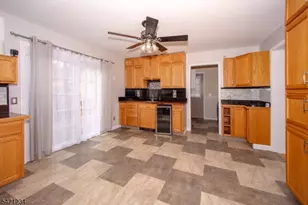 105 Valley Rd, Wantage, NJ 07461 - Photo 9