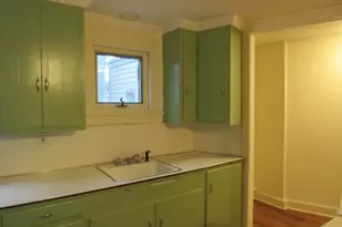 49A Bridge St, Frenchtown, NJ 08825 - Photo 3