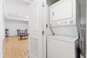 70 S Munn Ave, East Orange, NJ 07018 - Photo 15