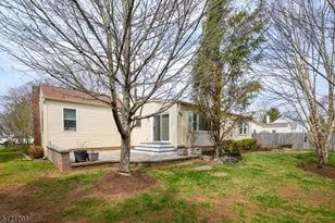 65 Wilson Rd, Franklin Township, NJ 08873 - Photo 3