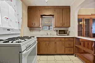 78 Floyd Ave, Bloomfield, NJ 07003 - Photo 7