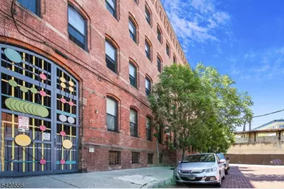 61 New Jersey Railroad Ave #13, Newark, NJ 07105 - Photo 21