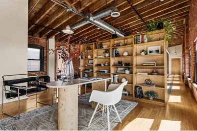 61 New Jersey Railroad Ave #13, Newark, NJ 07105 - Photo 9