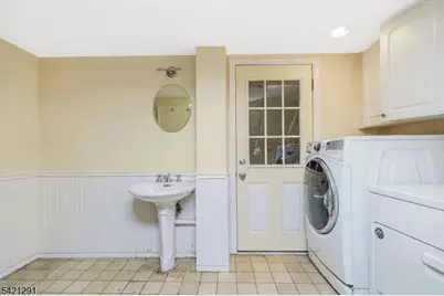 811 Field Ave, Plainfield, NJ 07060 - Photo 19