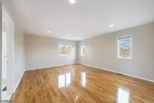 1 Avery Ct, Madison, NJ 07940 - Photo 21