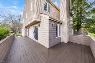 1 Avery Ct, Madison, NJ 07940 - Photo 5