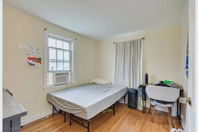 346 N 6th Ave, Manville, NJ 08835 - Photo 13