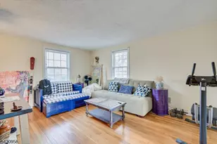 346 N 6th Ave, Manville, NJ 08835 - Photo 7