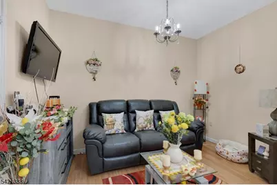 97 Houston St, Newark, NJ 07105 - Photo 9