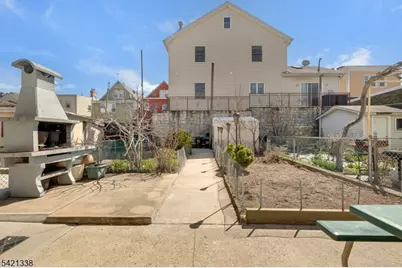 97 Houston St, Newark, NJ 07105 - Photo 33