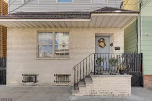 97 Houston St, Newark, NJ 07105 - Photo 3