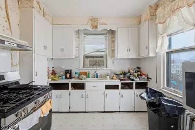 53 Sunnyside Ter, East Orange, NJ 07018 - Photo 19