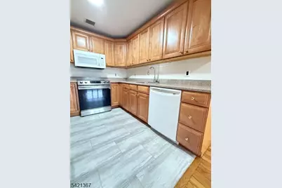 53 W Palisade Ave Und #406, Englewood, NJ 07631 - Photo 5