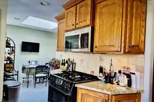 16 Washington Valley Rd, Warren Township, NJ 07059 - Photo 3