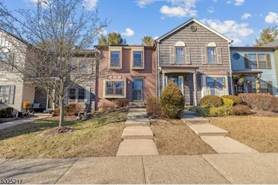 32 Wood Duck Ct, Allamuchy Township, NJ 07840 - Photo 1