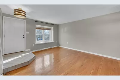 32 Wood Duck Ct, Allamuchy Township, NJ 07840 - Photo 5