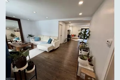 321 Minute Arms Rd, Union Township, NJ 07083 - Photo 3