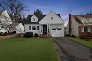 321 Minute Arms Rd, Union Township, NJ 07083 - Photo 1