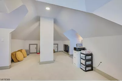 302 Mountainview Ter, Dunellen, NJ 08812 - Photo 33