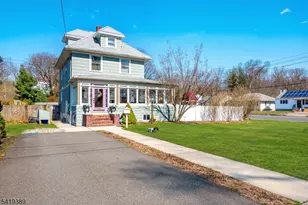 302 Mountain View Terrace, Dunellen, NJ 08812 - Photo 1