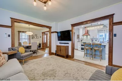 302 Mountainview Ter, Dunellen, NJ 08812 - Photo 13