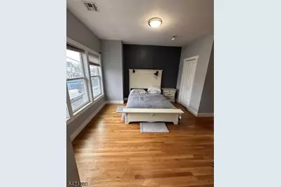 54-56 Oriental St, Newark, NJ 07104 - Photo 9