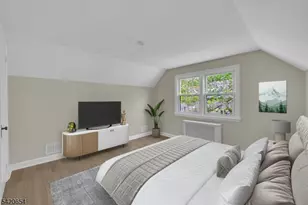 24 Riverwood Ave, Bedminster Township, NJ 07921 - Photo 19