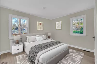 24 Riverwood Ave, Bedminster Township, NJ 07921 - Photo 17