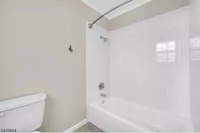 24 Riverwood Ave, Bedminster Township, NJ 07921 - Photo 23