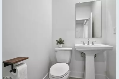 36 Ventura Dr, East Hanover Township, NJ 07936 - Photo 11