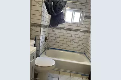 238 6th Ave W, Newark, NJ 07107 - Photo 7