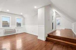 621 Roosevelt Ave, Carteret, NJ 07008 - Photo 23