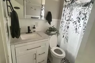 621 Roosevelt Ave, Carteret, NJ 07008 - Photo 29