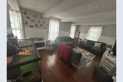 621 Roosevelt Ave, Carteret, NJ 07008 - Photo 27