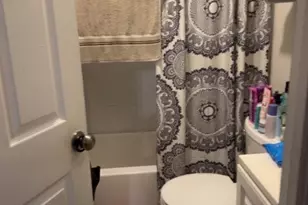 185 Seymour Ave, Newark, NJ 07108 - Photo 3