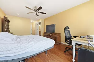 67 Rhyan Dr, Parsippany, NJ 07054 - Photo 21