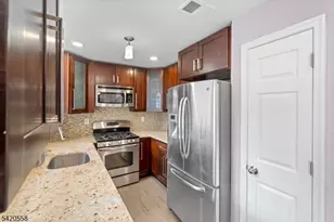 111 Riverwalk Way, Clifton, NJ 07014 - Photo 9